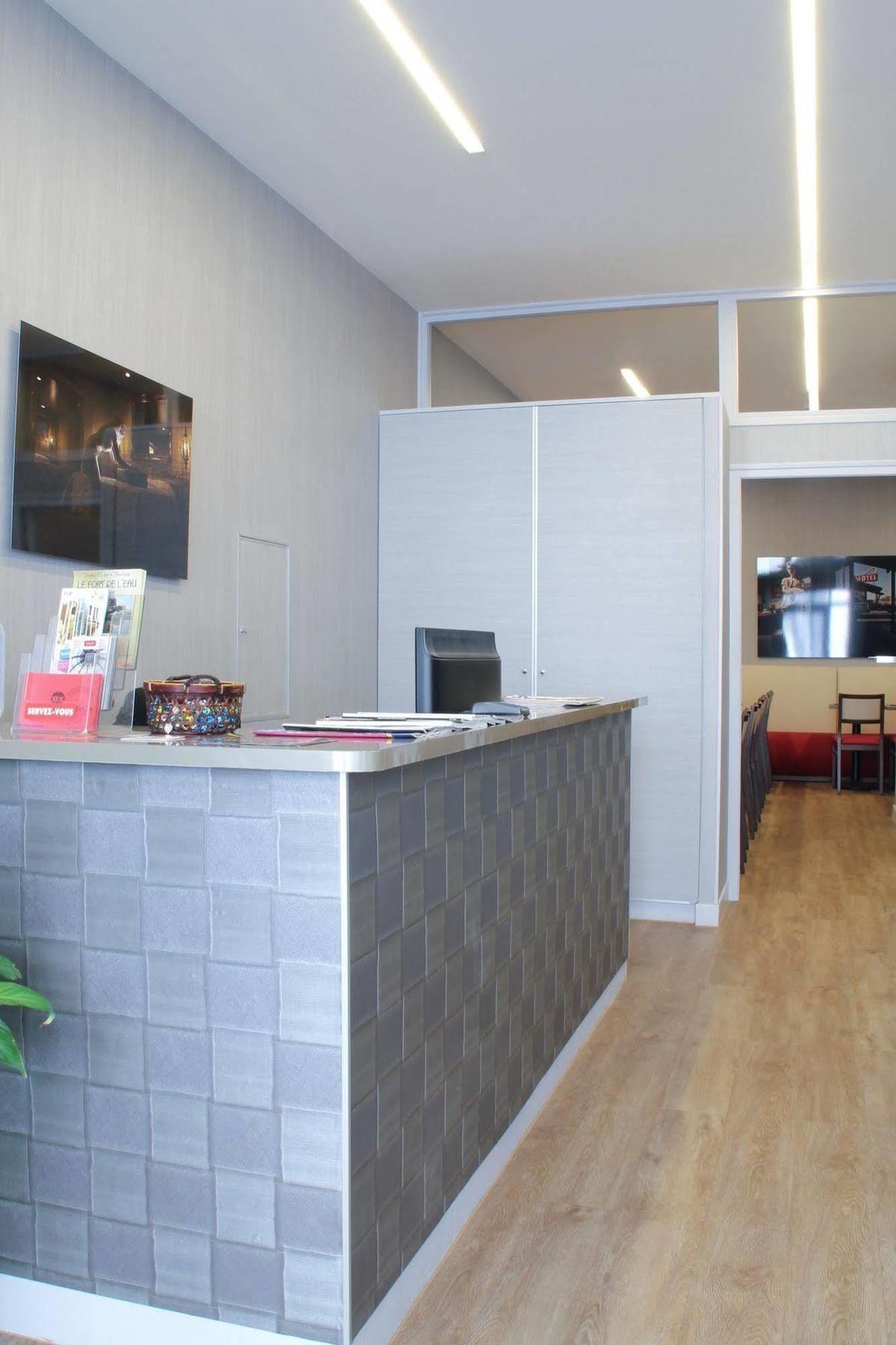 De France Hotel 2*