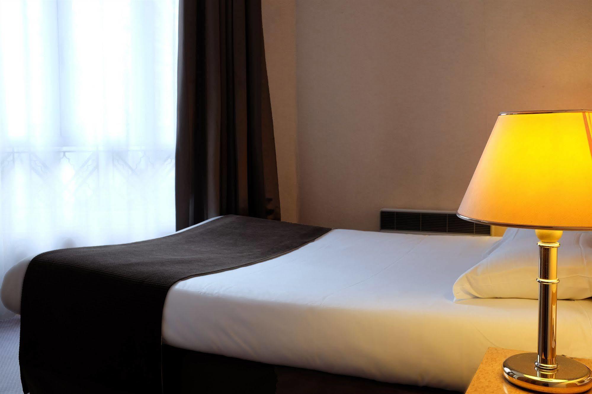 Hotel De France Boulogne-Billancourt