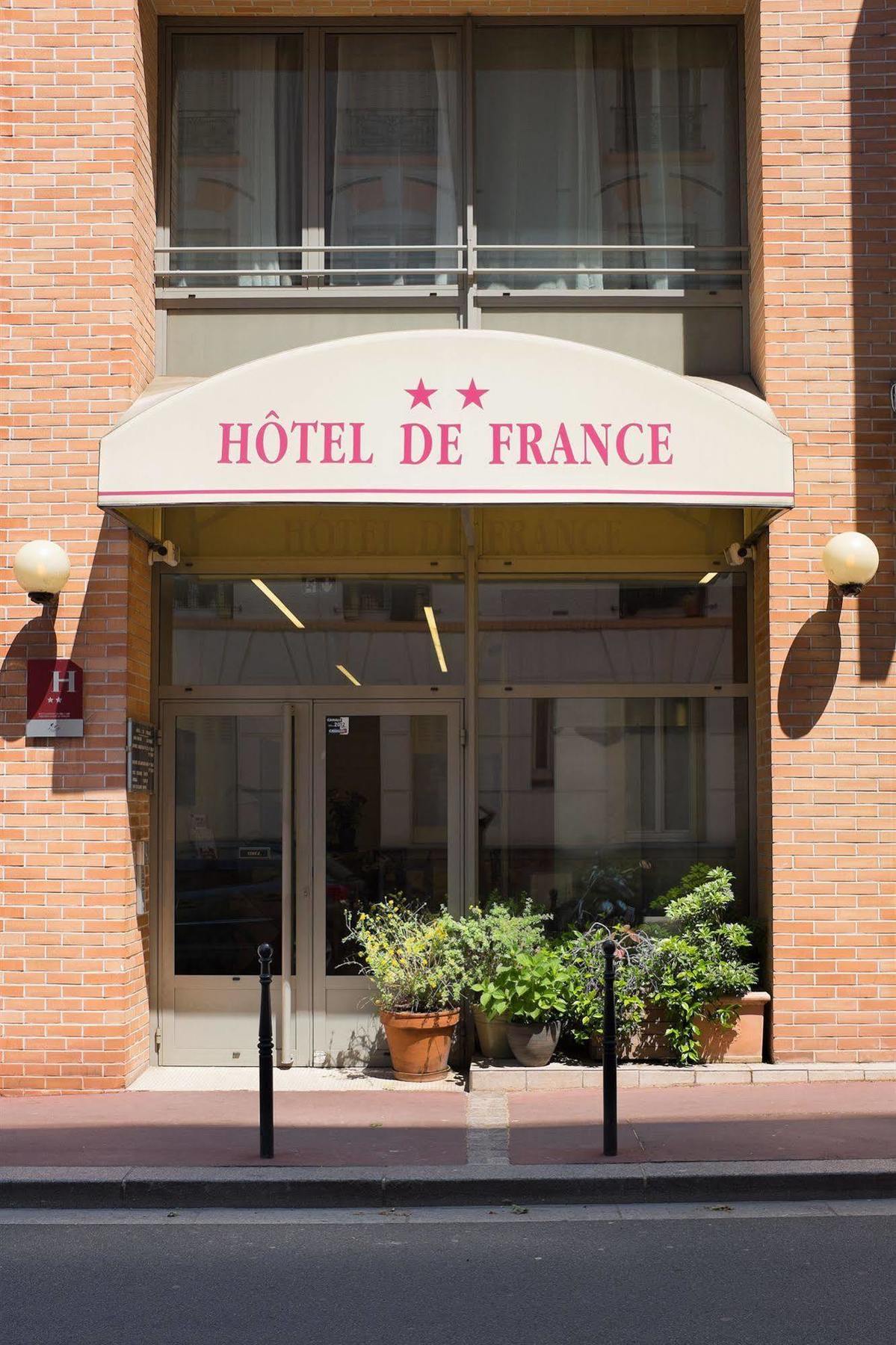 Hotel De France 2*