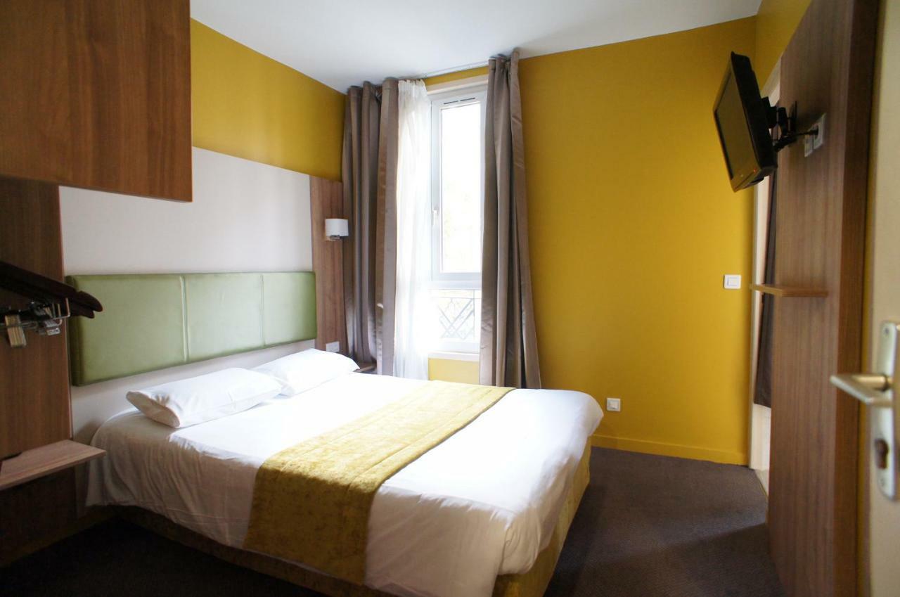 Hotel De France 2*